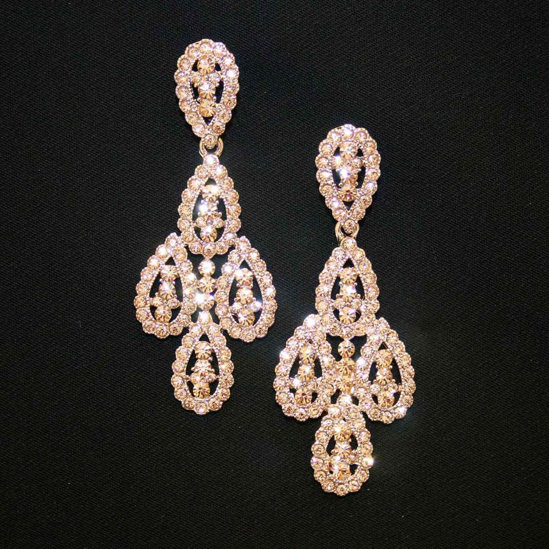 Long diamond shaped gold dangle earrings Taline Designs Long diamond shaped gold dangle earrings Taline Designs